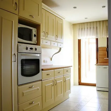 2 Villa *