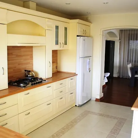 2 * Bursa